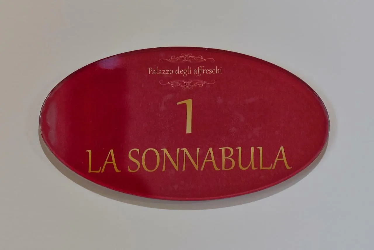 Bed and Breakfast Palazzo Degli Affreschi CTA Italia
